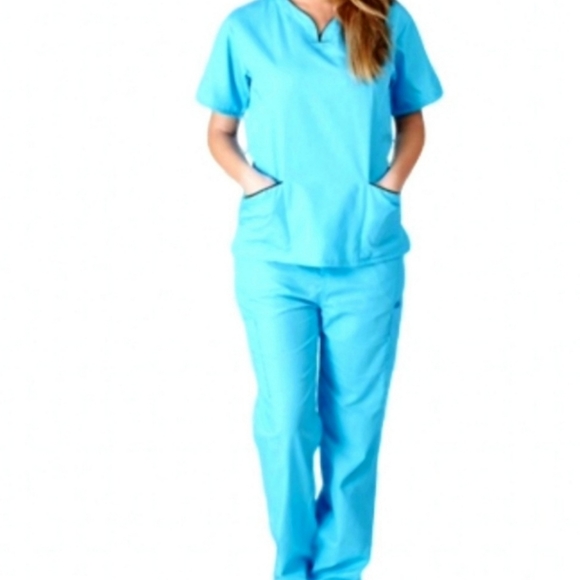 Contrast Scallop scrub sets sz large  NWT - Picture 3 of 3